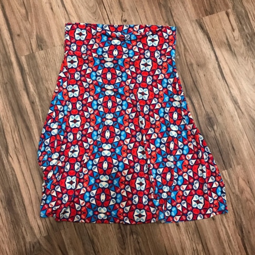 Lularoe skirt